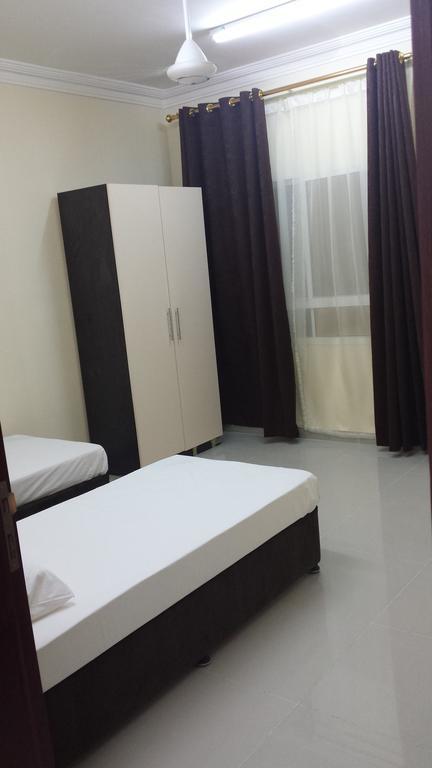 Golden Seasons Furnished Apartment Salalah Rum bild