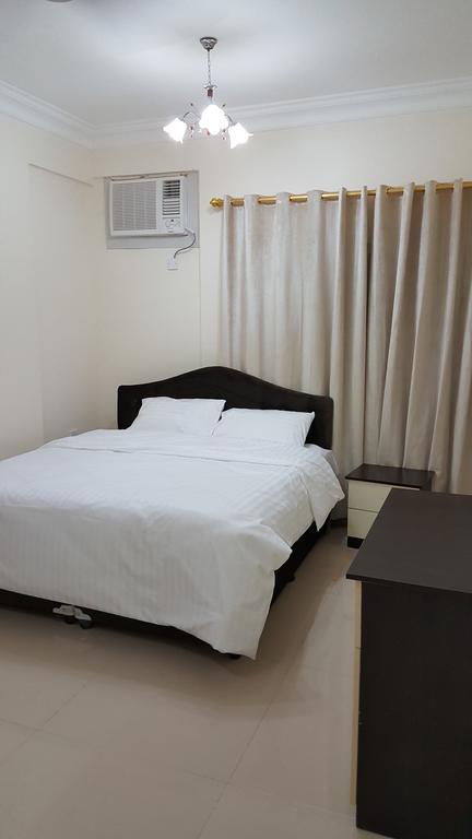 Golden Seasons Furnished Apartment Salalah Exteriör bild